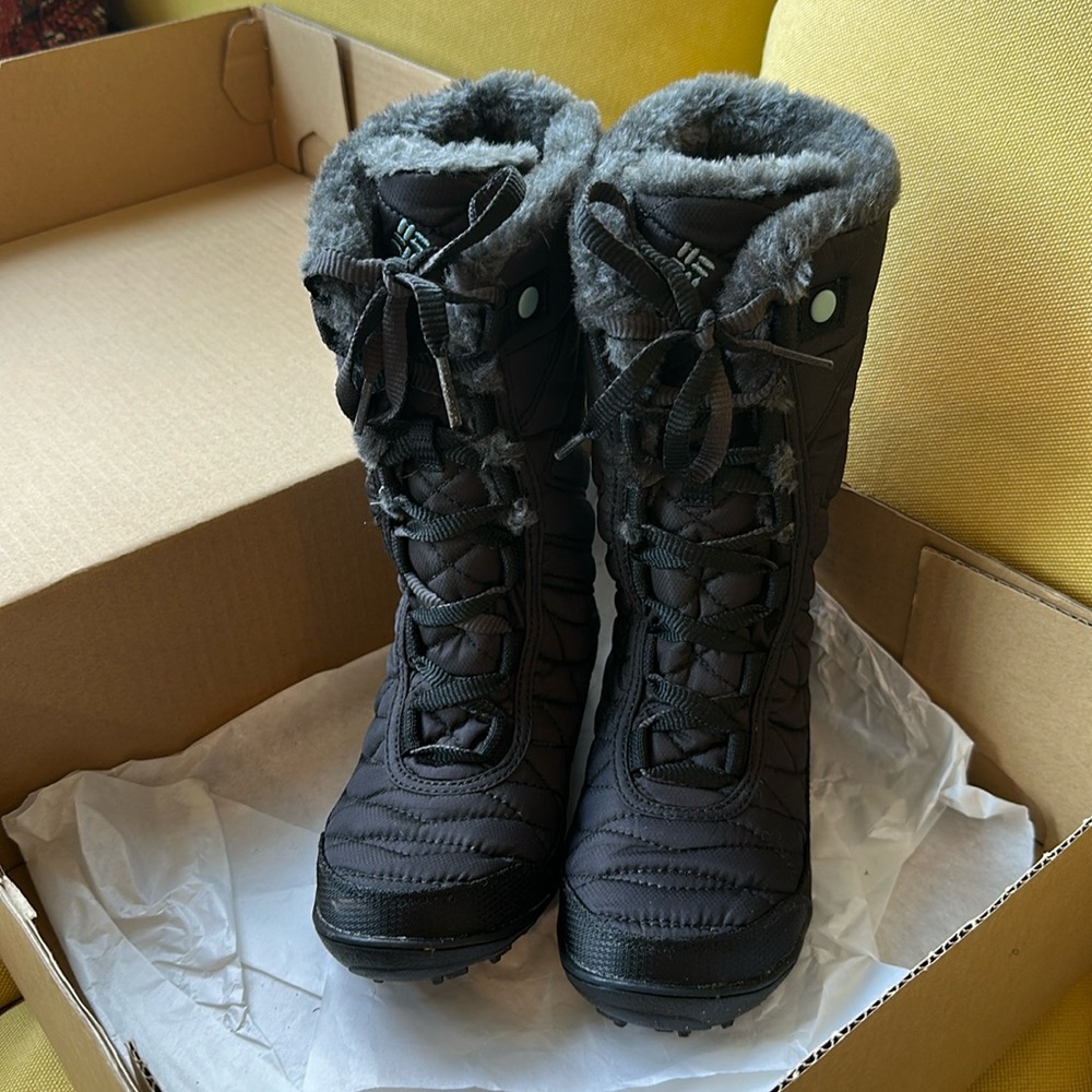 Winter boots